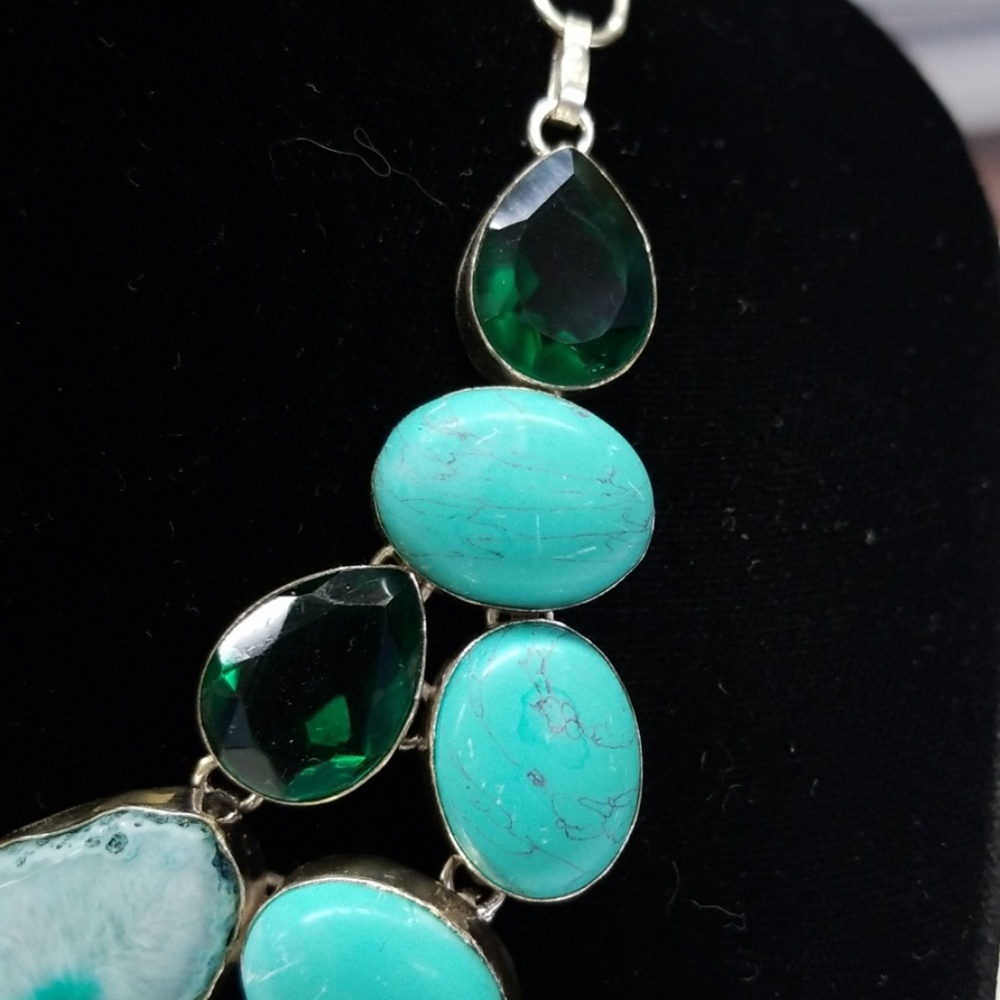 Gemstone Statement Necklace - image 4